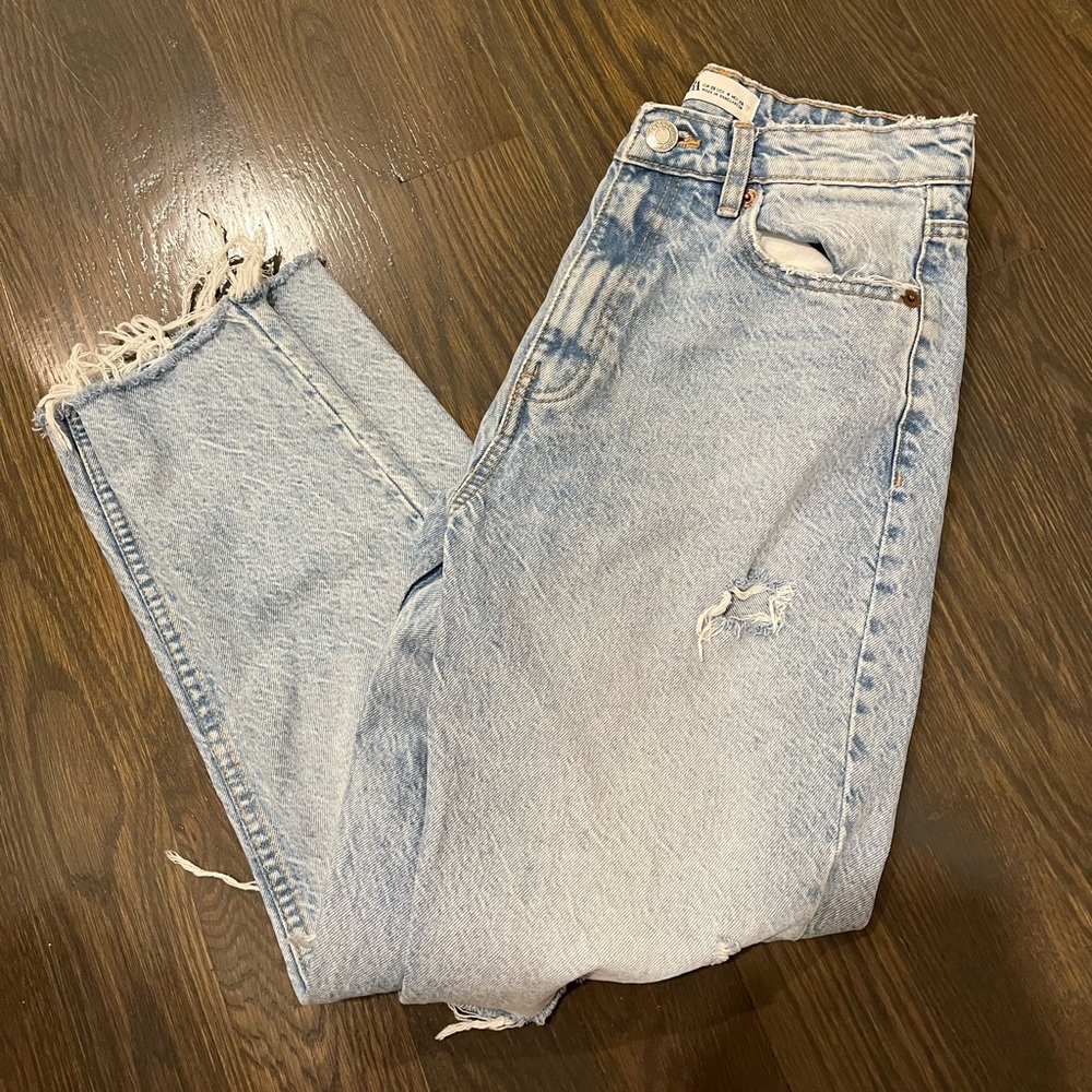 Zara light washed jeans